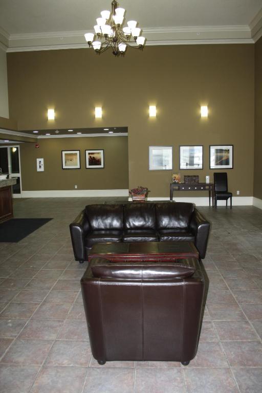 Lakeview Inns & Suites - Edson Airport West Luaran gambar