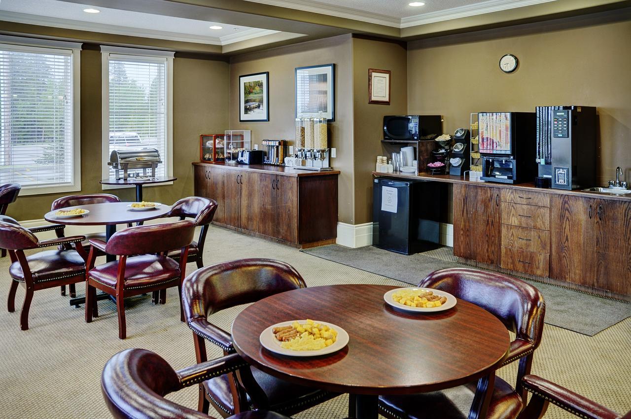 Lakeview Inns & Suites - Edson Airport West Luaran gambar